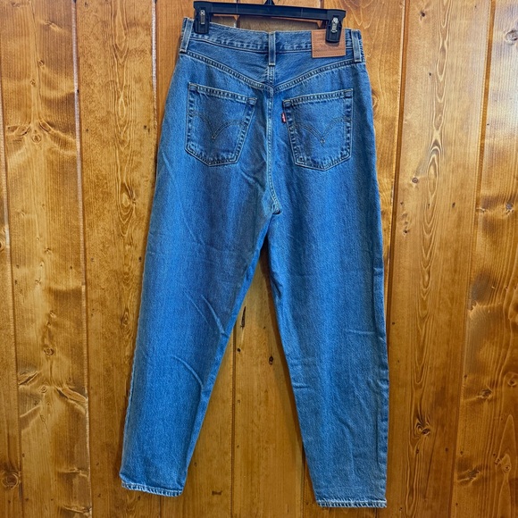 Levi’s High Loose Taper Jeans - Picture 6 of 8